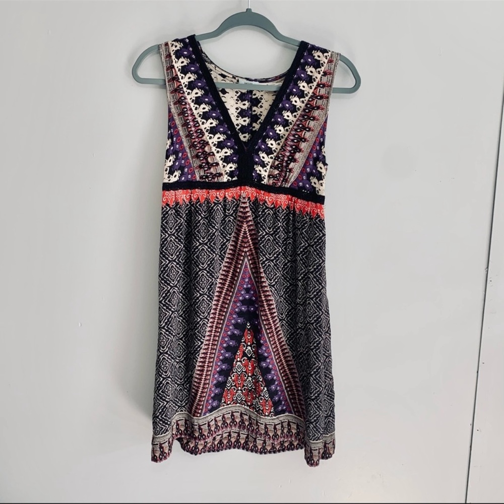 CLEARANCE! 5/$25 URBAN OUTFITTERS KIMCHI BLUE SILK SLEEVELESS V NECK DRESS 🌟🌟